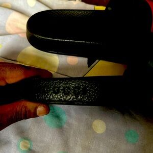 Real Gucci slides! Fully certified!